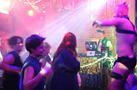 Locale notturno gay